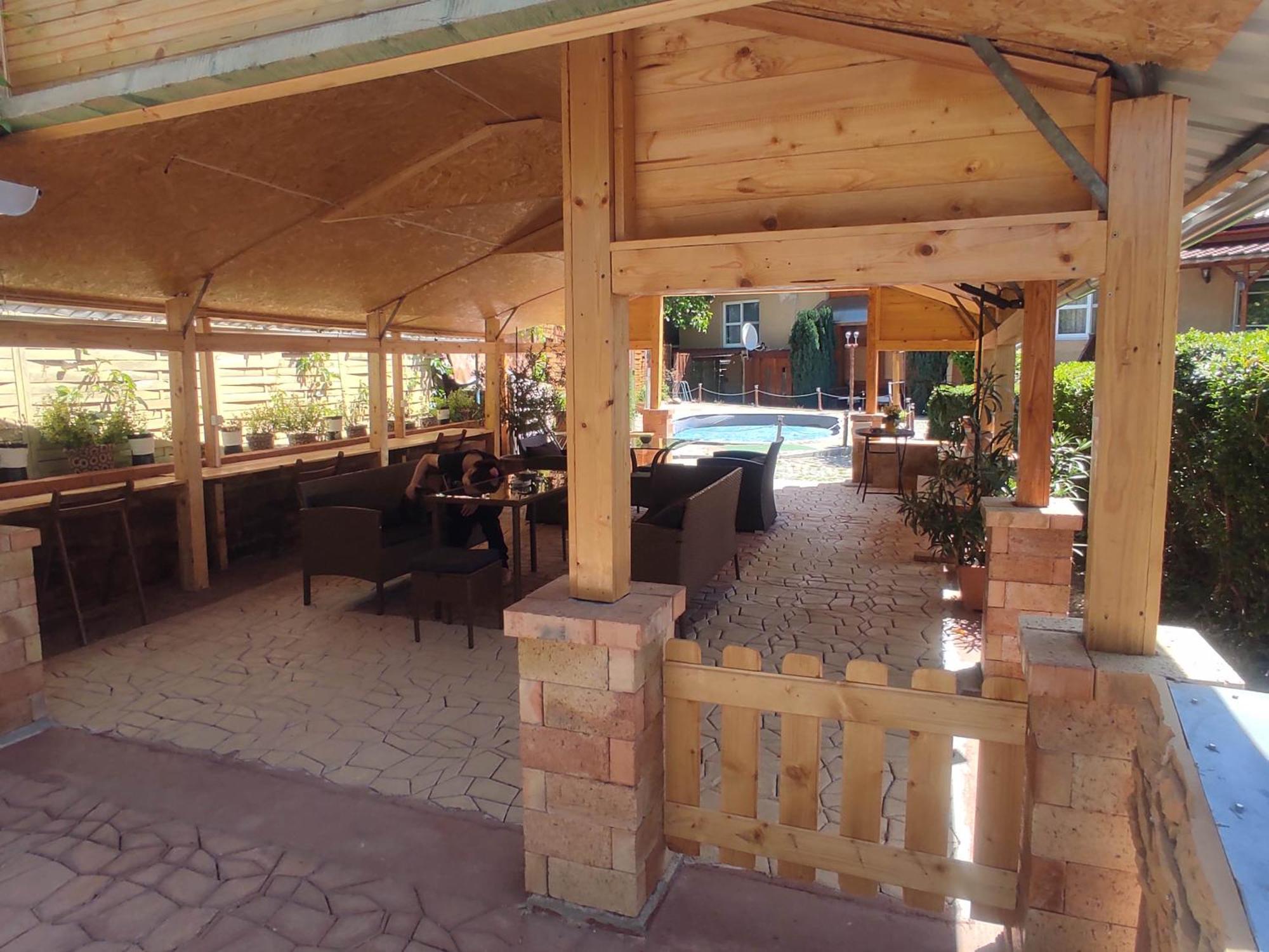 Guesthouse Ilona Velky Kamenec エクステリア 写真
