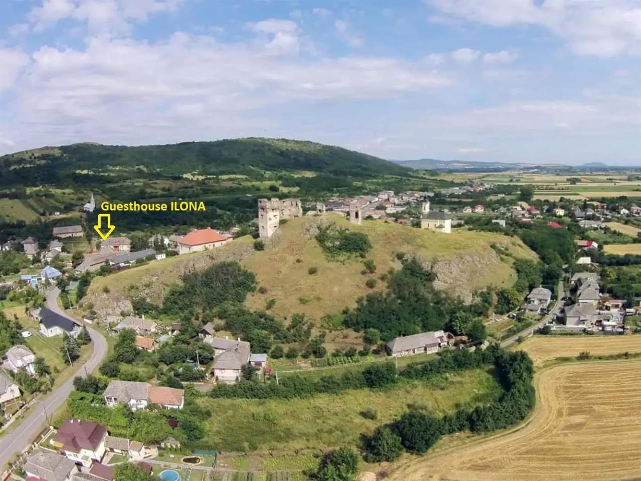 Guesthouse Ilona Velky Kamenec エクステリア 写真